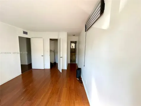 4043 NW 16th Street Lauderhill FL 33313