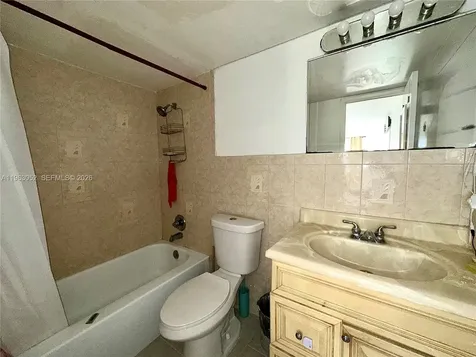 4043 NW 16th Street Lauderhill FL 33313