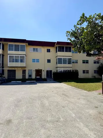 4043 NW 16th Street Lauderhill FL 33313