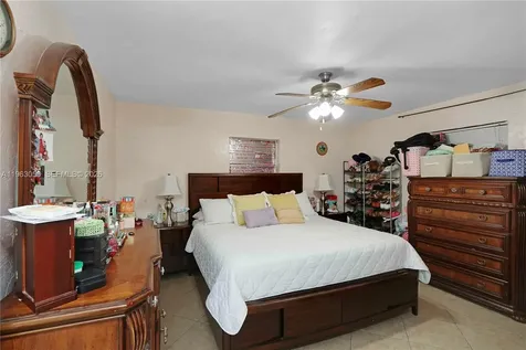 1275 W 35th Street Hialeah FL 33012