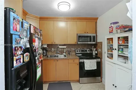1275 W 35th Street Hialeah FL 33012