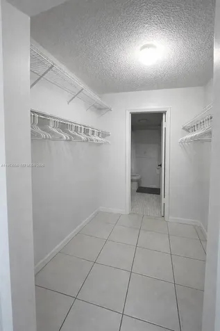 9351 Fontainebleau Boulevard Miami FL 33172