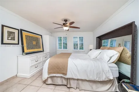 1 Alhambra Circle Coral Gables FL 33134