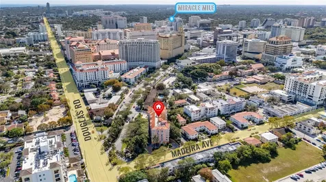 1 Alhambra Circle Coral Gables FL 33134