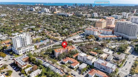 1 Alhambra Circle Coral Gables FL 33134