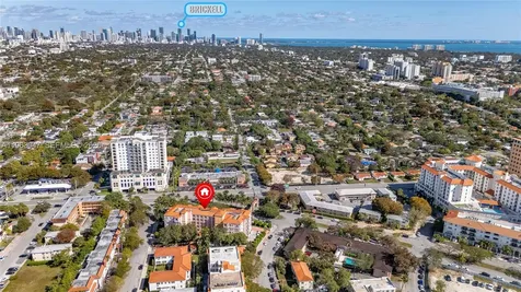 1 Alhambra Circle Coral Gables FL 33134