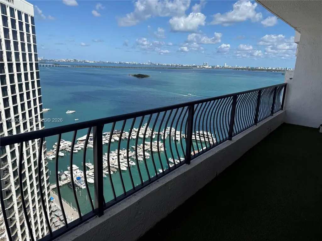 555 NE 15th Street Miami FL 33132