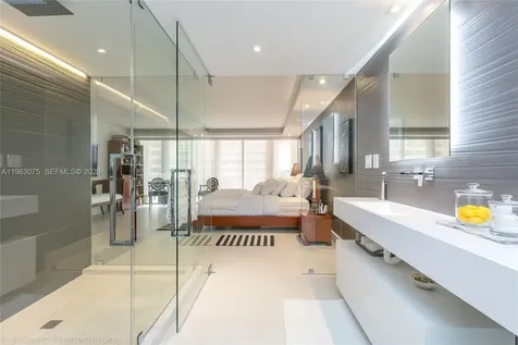 3 Grove Isle Drive Miami FL 33133