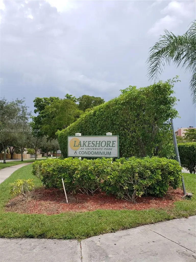 8540 N Sherman Circle Miramar FL 33025