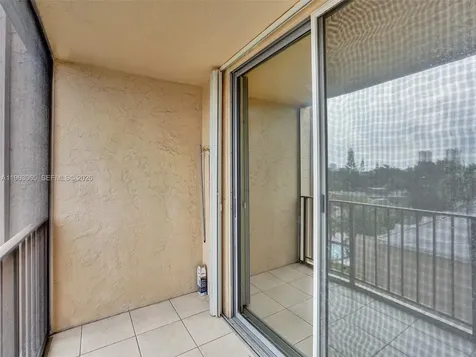 2001 Atlantic Shores Boulevard Hallandale Beach FL 33009