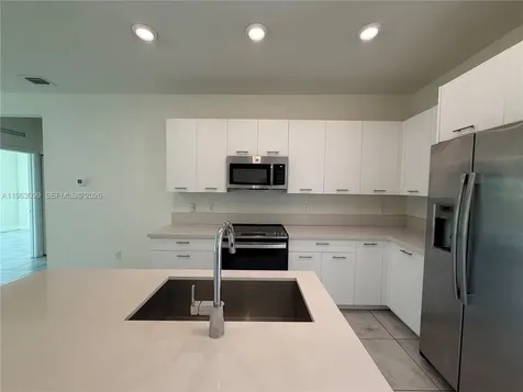 4640 NW 84th Avenue Doral FL 33166