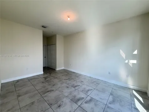 4640 NW 84th Avenue Doral FL 33166