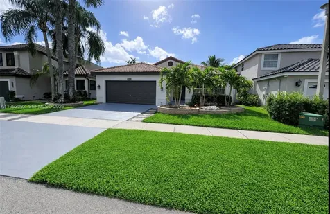 17912 SW 12th Court Pembroke Pines FL 33029