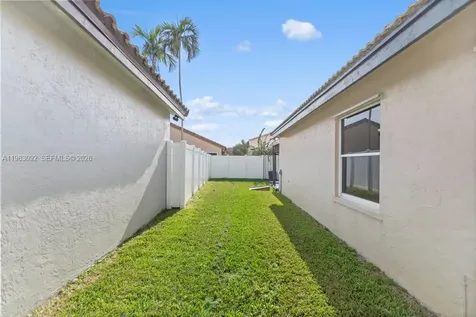 17912 SW 12th Court Pembroke Pines FL 33029