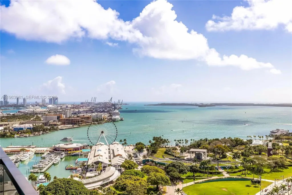 398 NE 5th Street Miami FL 33132
