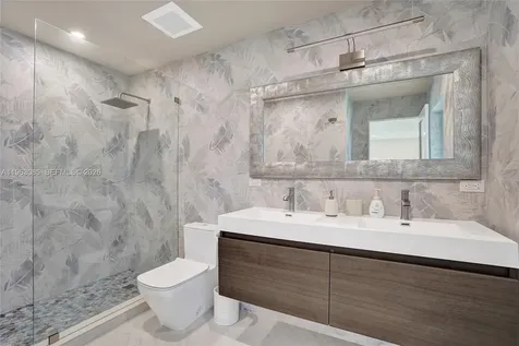1673 Bel Air Avenue Lauderdale By The Sea FL 33062