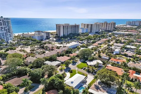 1673 Bel Air Avenue Lauderdale By The Sea FL 33062