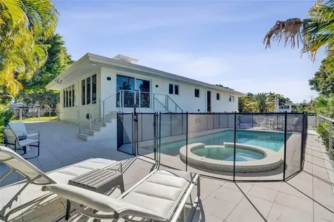 1673 Bel Air Avenue Lauderdale By The Sea FL 33062