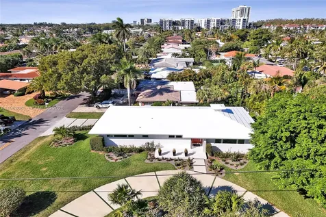 1673 Bel Air Avenue Lauderdale By The Sea FL 33062