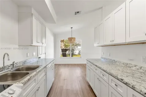 1816 SW 14th Avenue SW Vero Beach FL 32962
