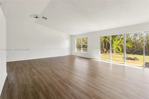 1816 SW 14th Avenue SW Vero Beach FL 32962