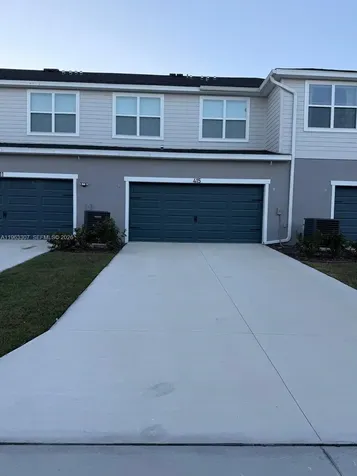 415 Crossings Avenue Saint Cloud FL 34771