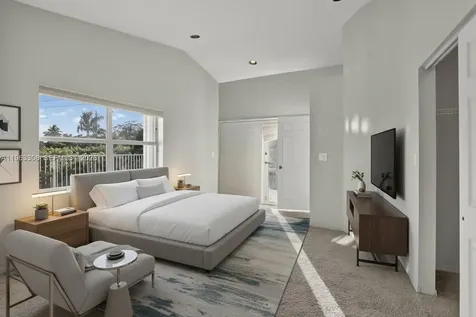1150 Queen Palm Court Hollywood FL 33019