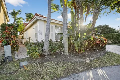1150 Queen Palm Court Hollywood FL 33019
