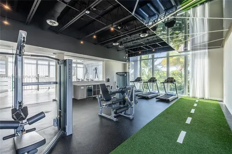 10540 NW 67th Terrace Doral FL 33178
