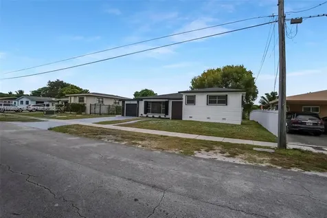 14431 NW 13th Road Miami FL 33167
