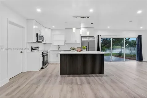 14431 NW 13th Road Miami FL 33167