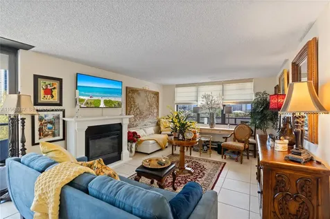 18151 NE 31st Court Aventura FL 33160
