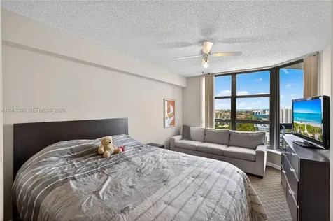3530 Mystic Pointe Drive Aventura FL 33180