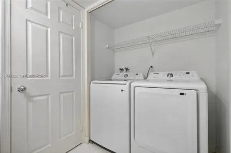 3530 Mystic Pointe Drive Aventura FL 33180