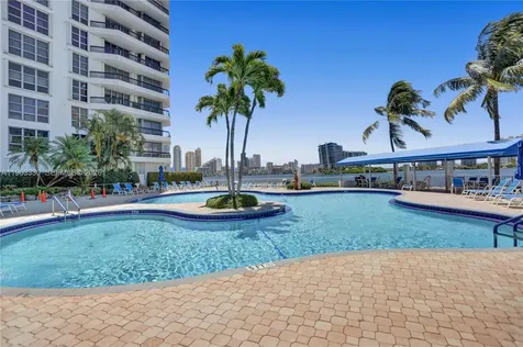 3530 Mystic Pointe Drive Aventura FL 33180