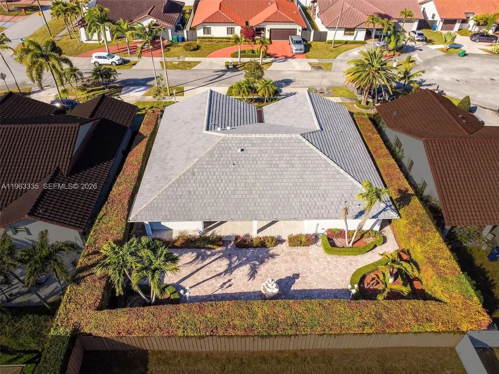 11472 SW 28th Terrace Miami FL 33165