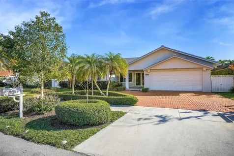 11472 SW 28th Terrace Miami FL 33165