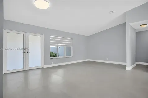 11472 SW 28th Terrace Miami FL 33165