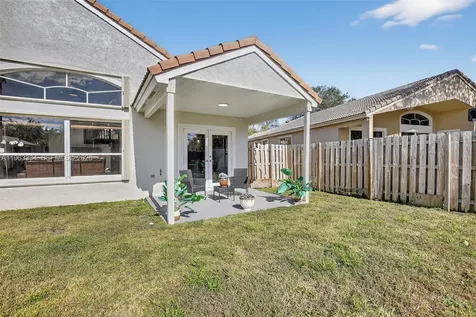 13224 NW 12th Street Pembroke Pines FL 33028
