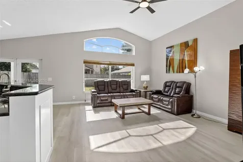 13224 NW 12th Street Pembroke Pines FL 33028