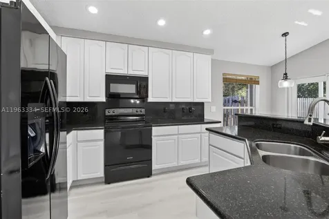 13224 NW 12th Street Pembroke Pines FL 33028
