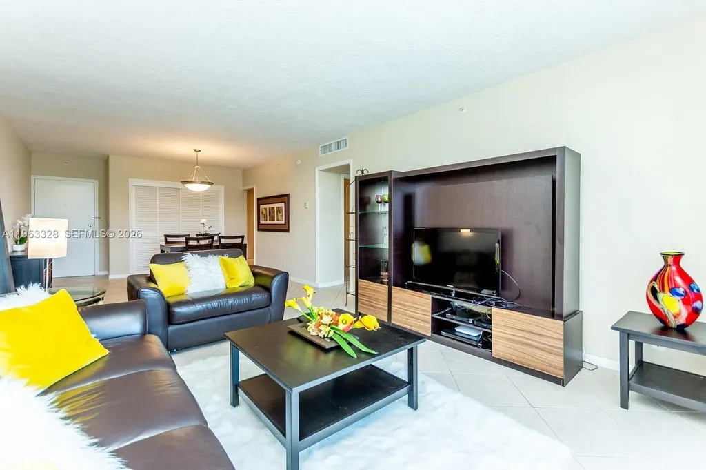 3000 S Ocean Drive Hollywood FL 33019