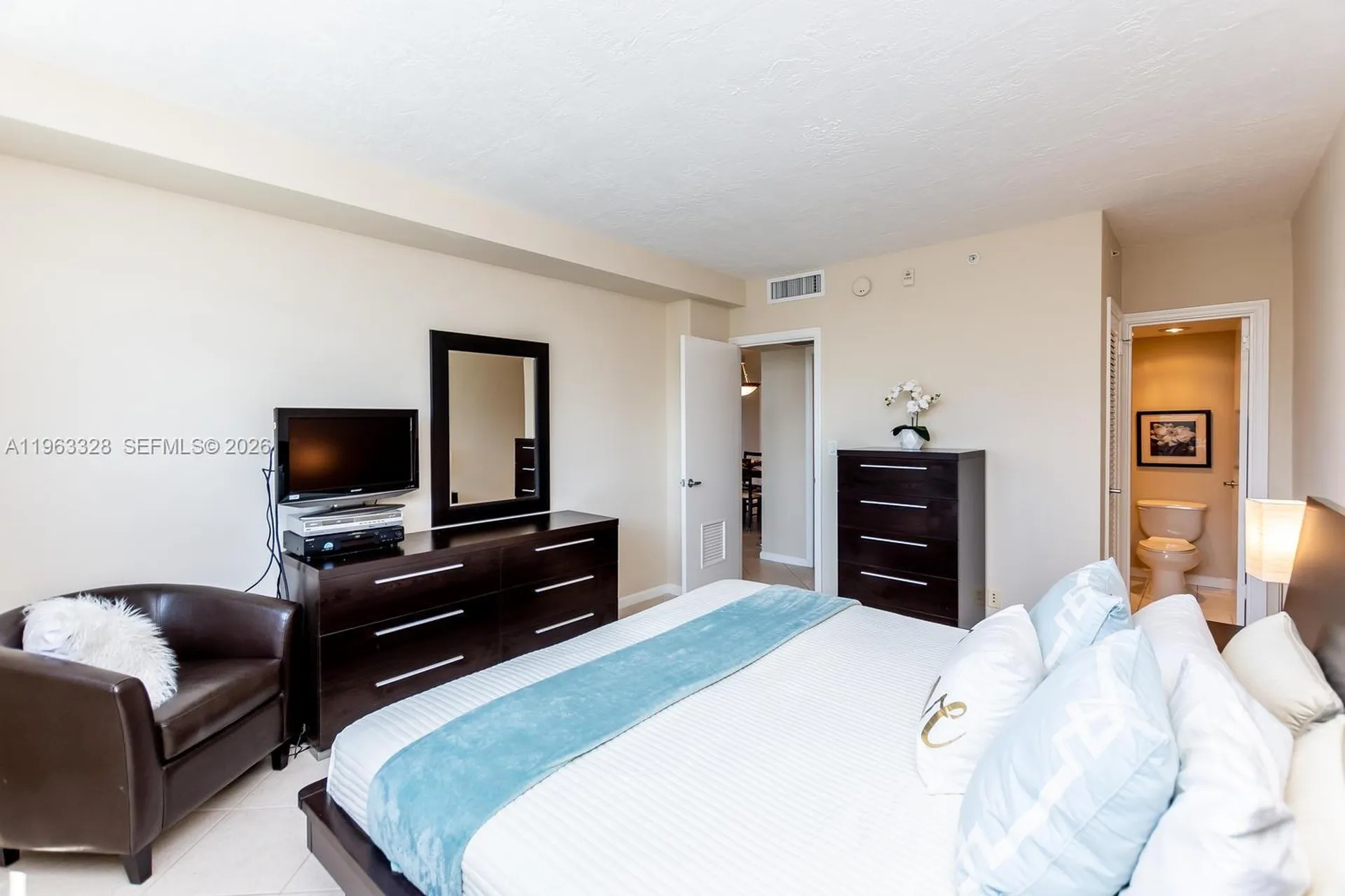 3000 S Ocean Drive Hollywood FL 33019