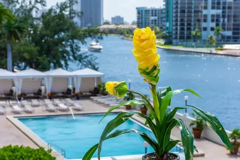 3000 S Ocean Drive Hollywood FL 33019