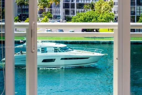 3000 S Ocean Drive Hollywood FL 33019