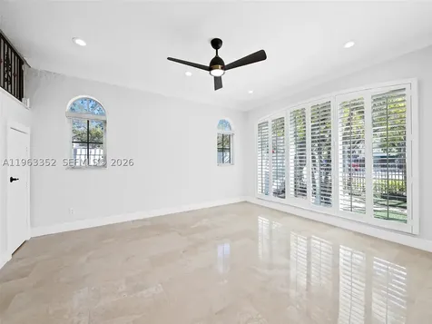 827 SE 2nd Court Fort Lauderdale FL 33301