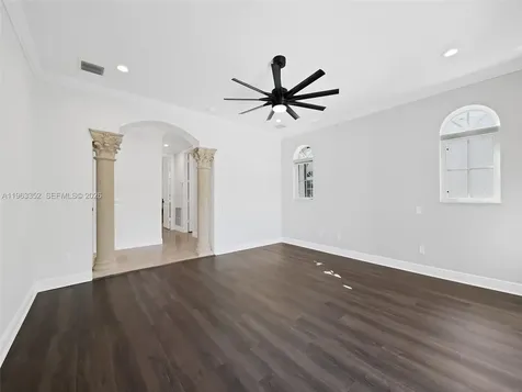 827 SE 2nd Court Fort Lauderdale FL 33301
