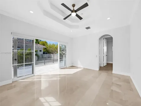 827 SE 2nd Court Fort Lauderdale FL 33301