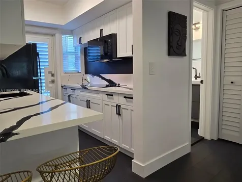 1021 Michigan Avenue Miami Beach FL 33139
