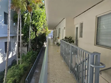1021 Michigan Avenue Miami Beach FL 33139